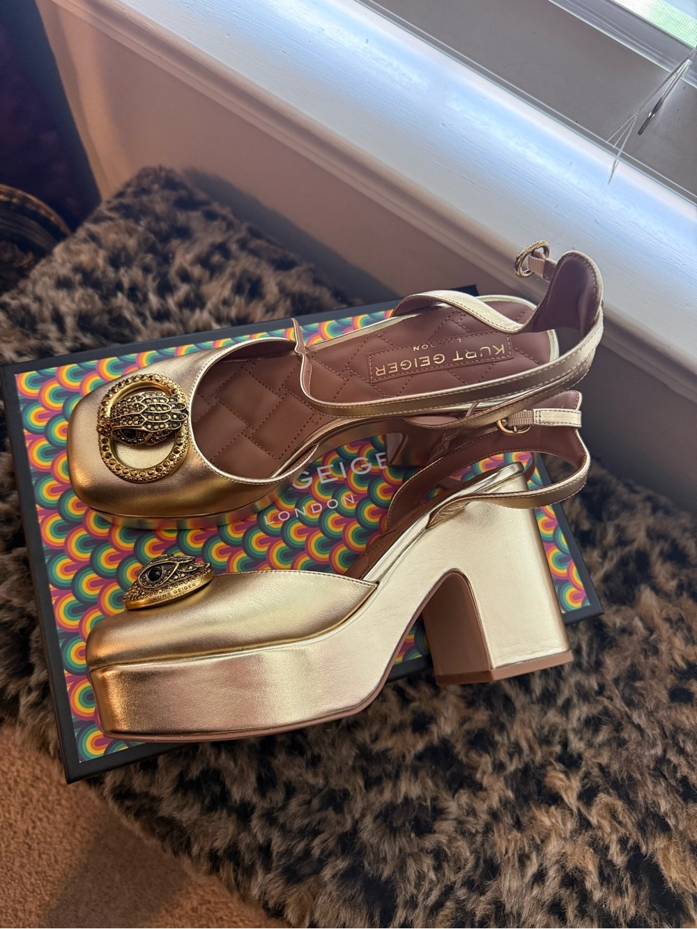 Kurt Geiger London Leather Chelsea Platform Heels - Picture 2 of 4